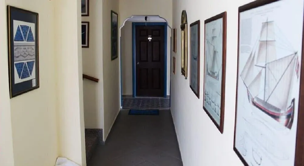 Foca Yali Hotel